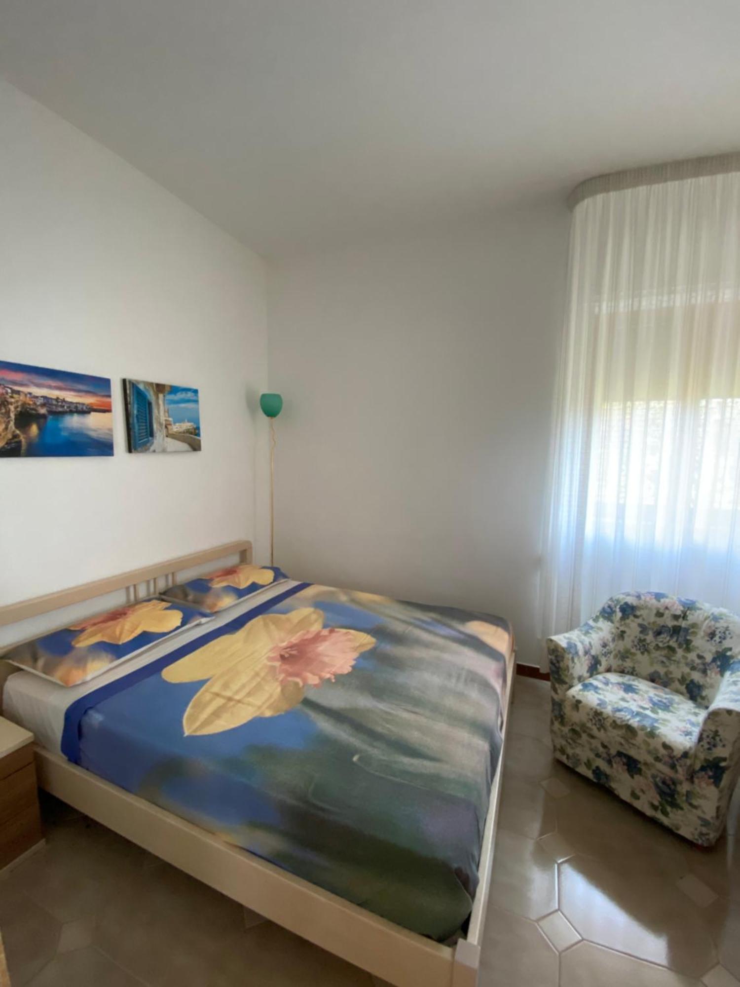 Villa Mima Сантерамо ин Коле Екстериор снимка